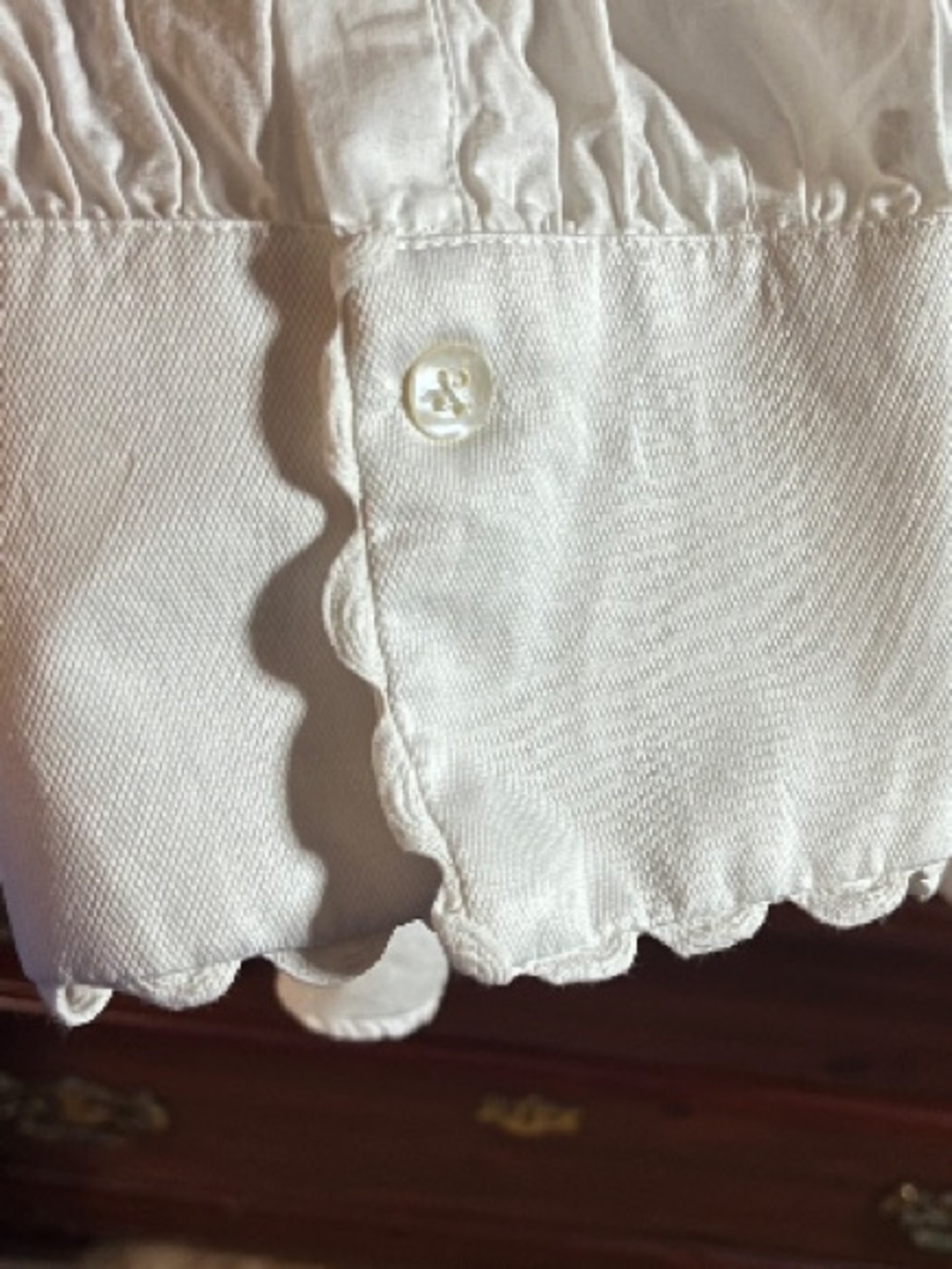 Gretchen Scott White Ruffle Front Cotton Blouse Size Small - Picture 5 of 7